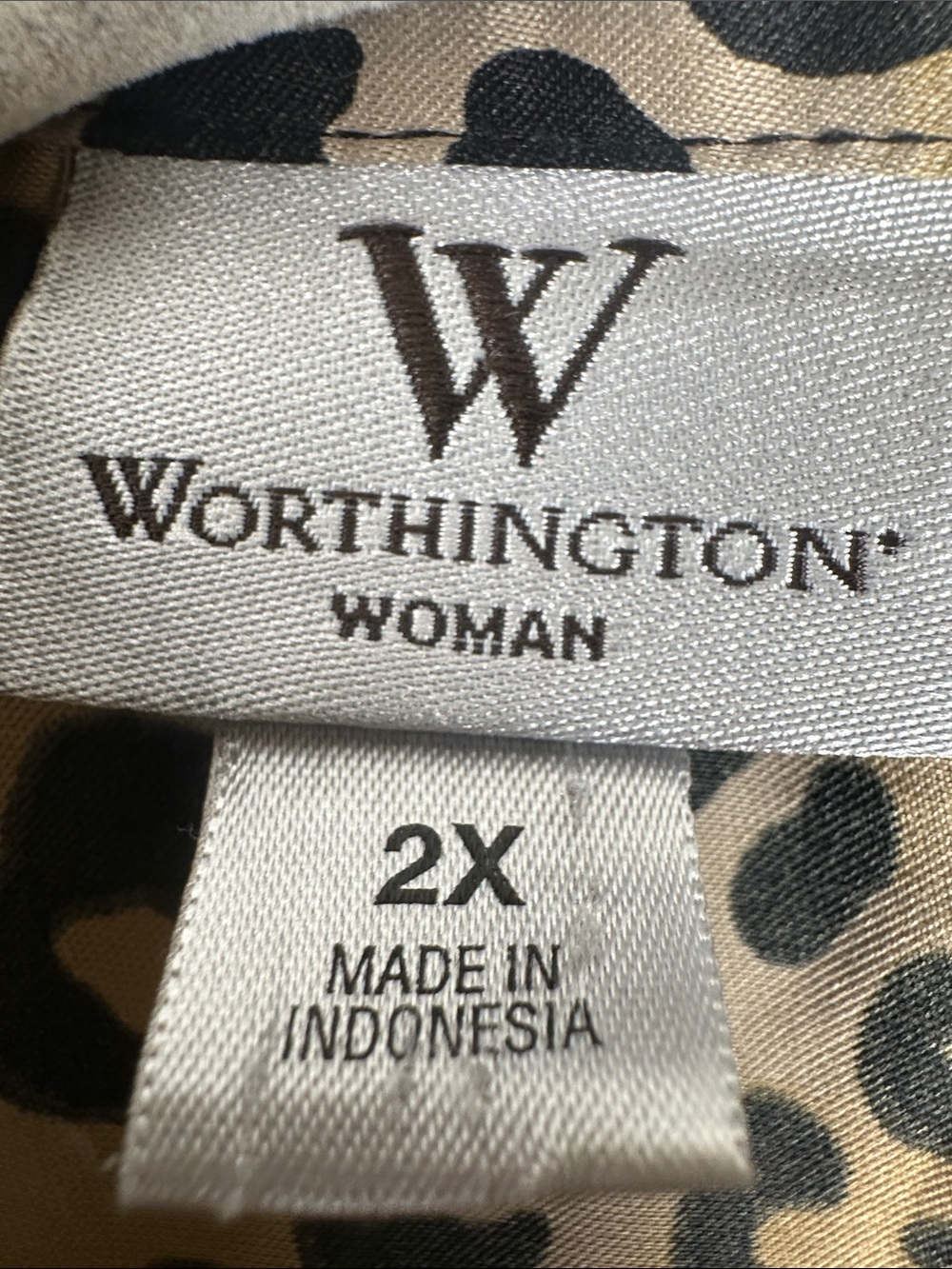 Worthington Leopard Print Ruffled Satin Blouse - Gold, Black, Brown Plus Size 2X - Picture 2 of 8